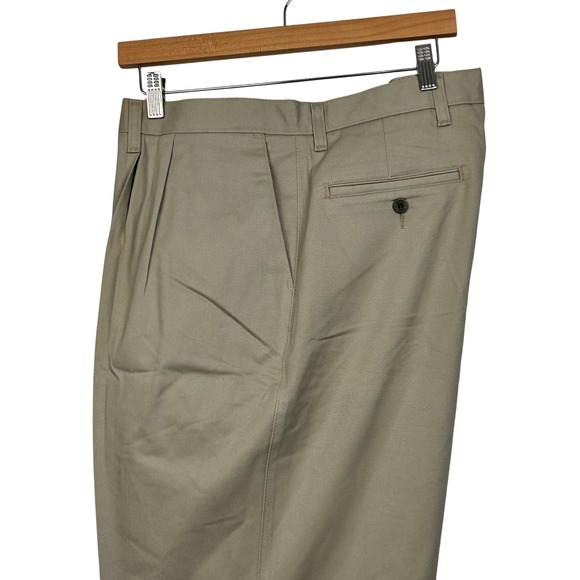 Lee Pants Mens 44x30 Khaki Tan Double Pleat Relaxed Fit Tapered Leg Wrinkle Free - Picture 8 of 13